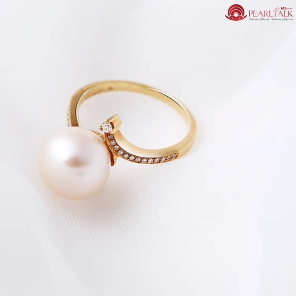NHẪN NGỌC TRAI TỰ NHIÊN VÀNG 18K 8.5MM